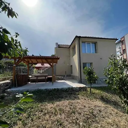 Cosy House Holiday home Varna